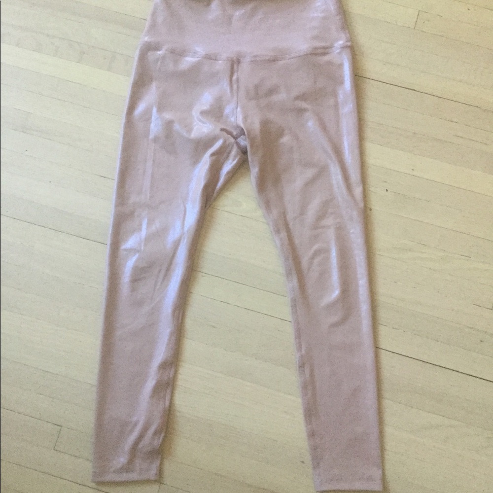 Beyond yoga pearlized full length leggings